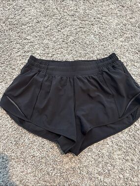 Lululemon Hotty Hot Running Shorts ~ Black